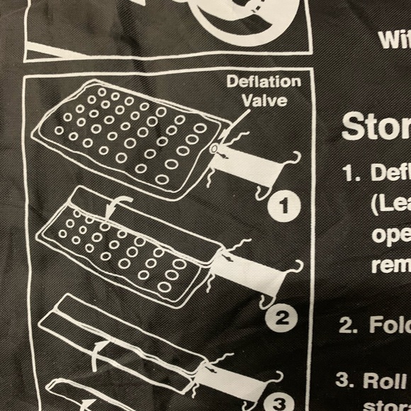 Coleman Air Mattress with pump - Picture 2 of 4